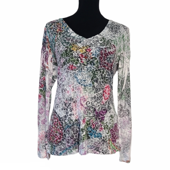 Long Sleeve Top V Neck Animal Print w Rhinestones - Picture 2 of 14